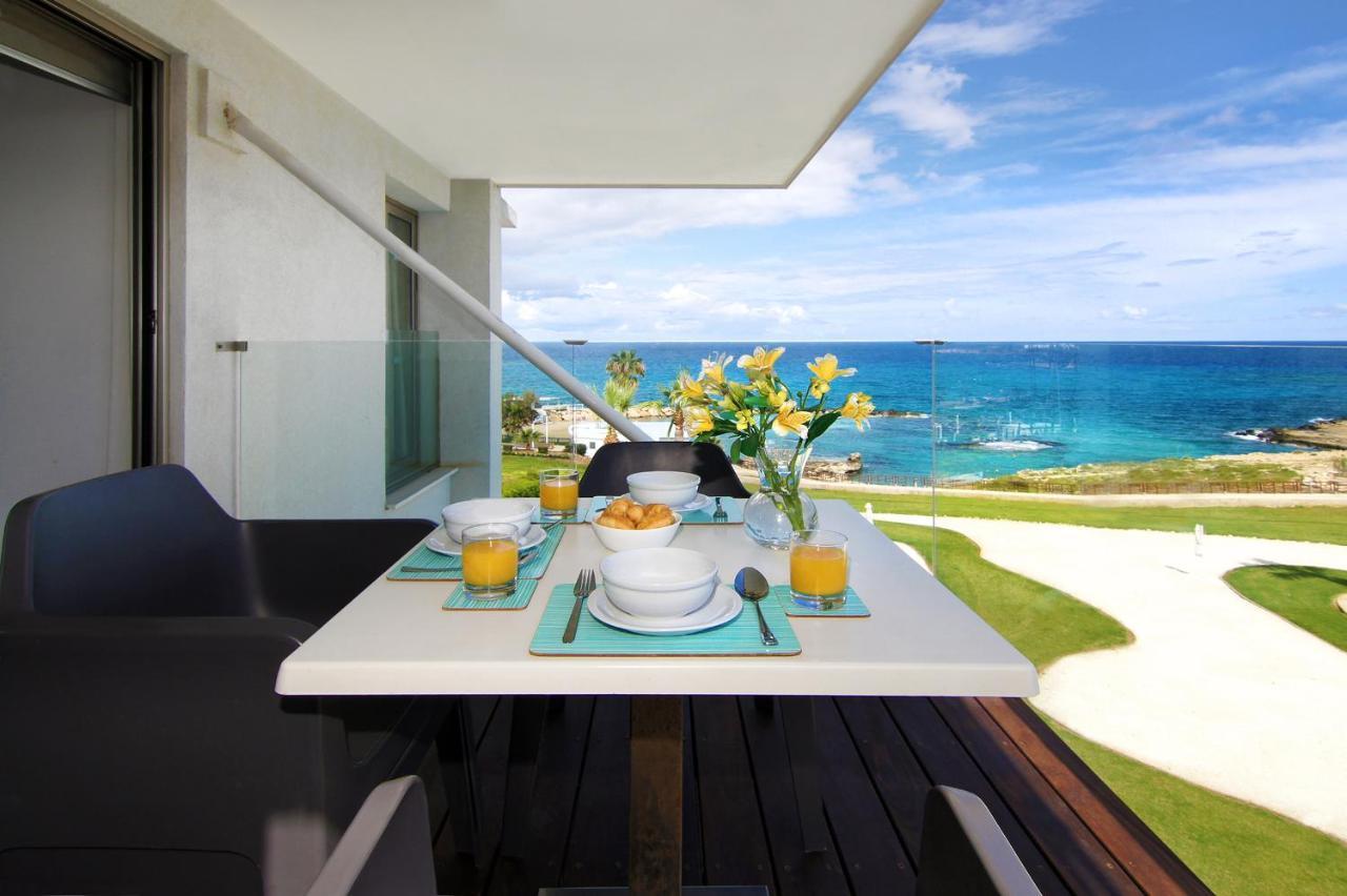 Apartment Josephine - Beachfront Protaras Exterior foto